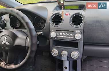 Хетчбек Mitsubishi Colt 2008 в 