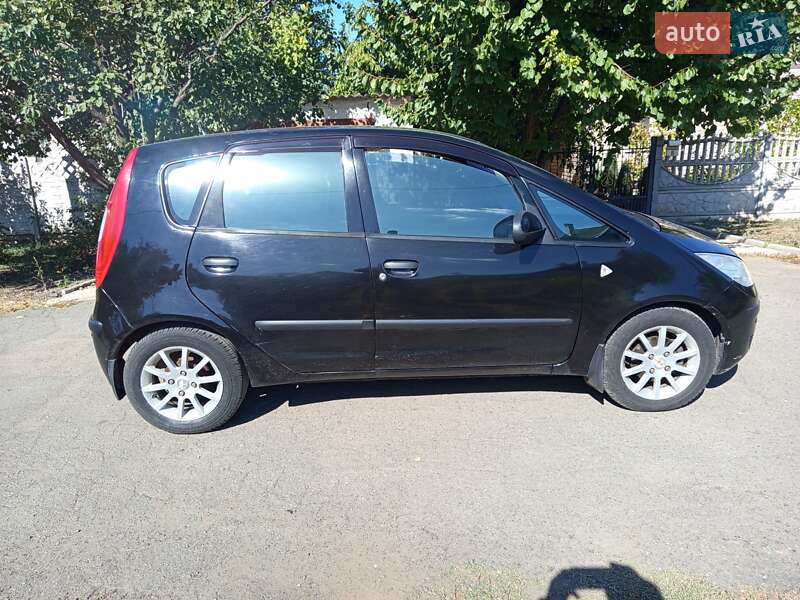 Хетчбек Mitsubishi Colt 2007 в Кривому Розі