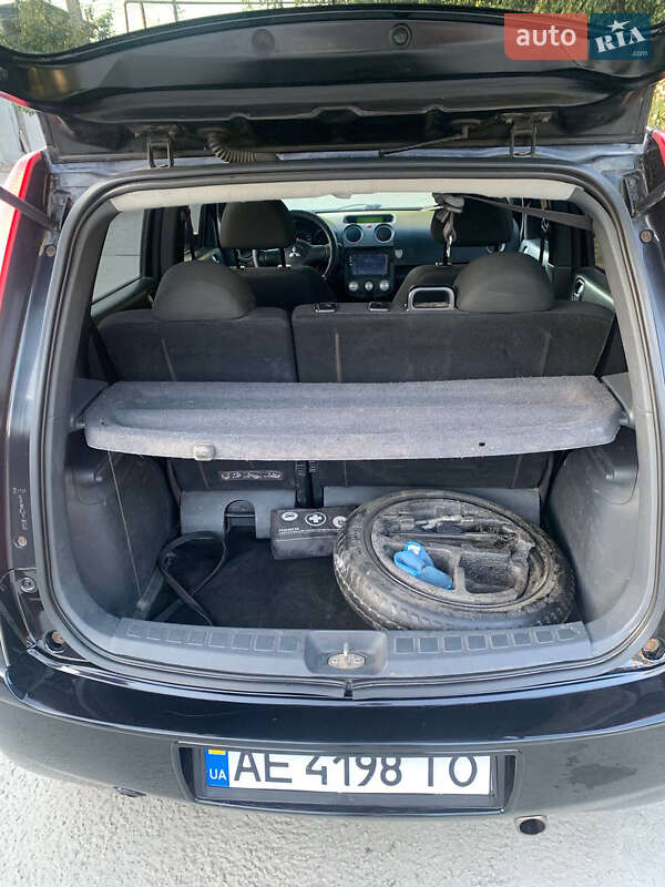 Хетчбек Mitsubishi Colt 2007 в Дніпрі