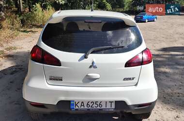 Хетчбек Mitsubishi Colt 2010 в 