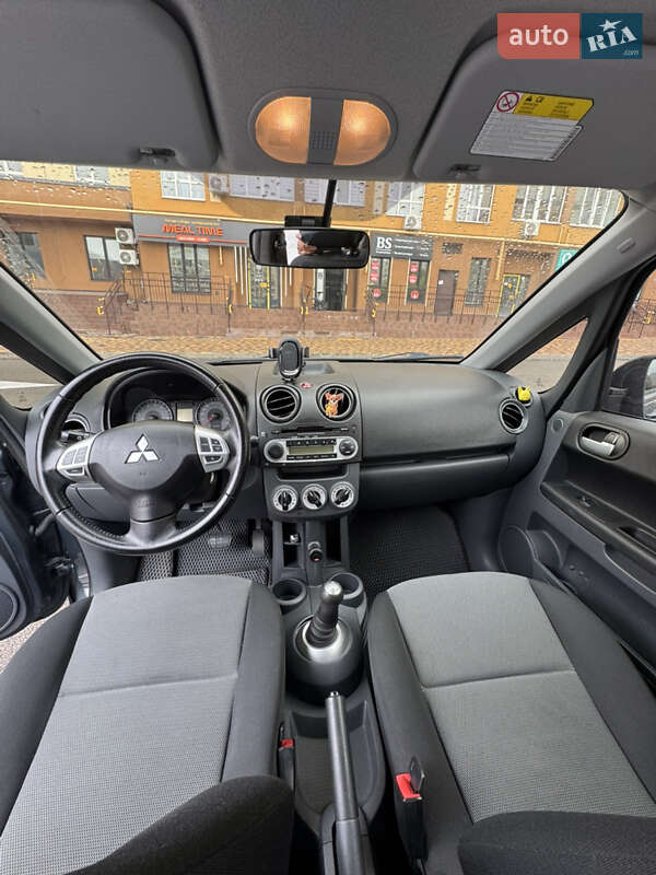 Хетчбек Mitsubishi Colt 2012 в Вишневому