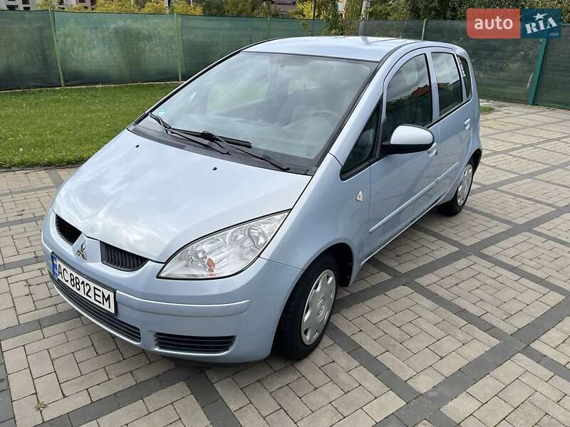 Хетчбек Mitsubishi Colt 2006 в 