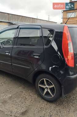 Хетчбек Mitsubishi Colt 2008 в 