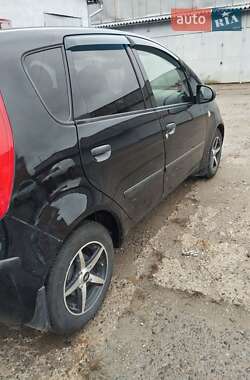 Хетчбек Mitsubishi Colt 2008 в 