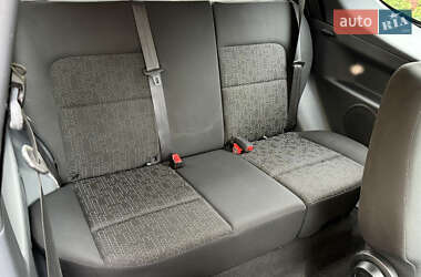Хэтчбек Mitsubishi Colt 2012 в 