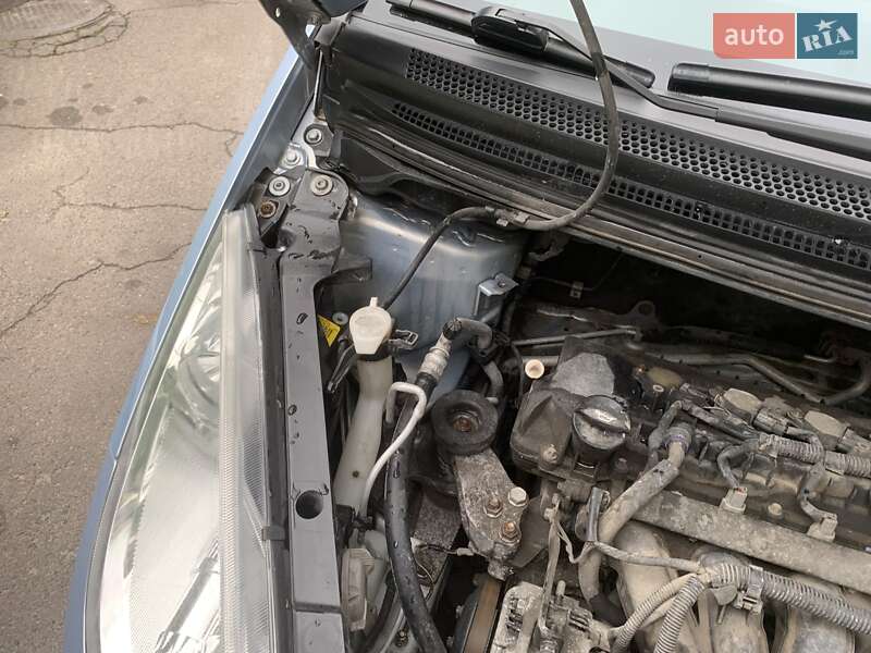Хэтчбек Mitsubishi Colt 2005 в Львове