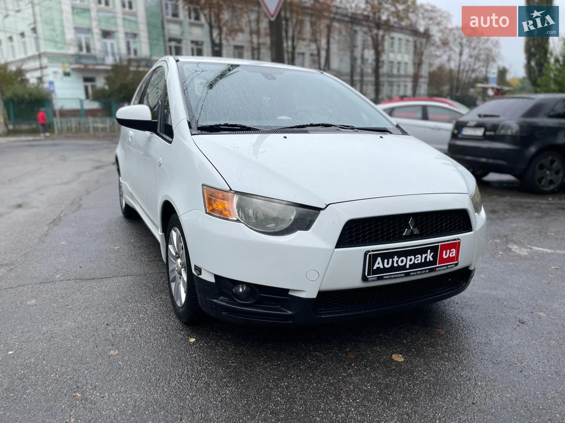 2010 Mitsubishi Colt - мініатюра 4