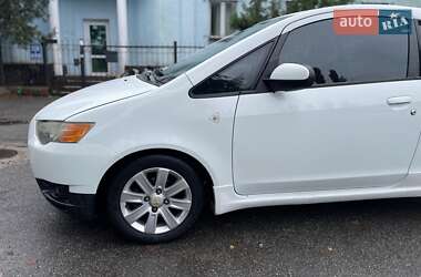 Хэтчбек Mitsubishi Colt 2010 в 