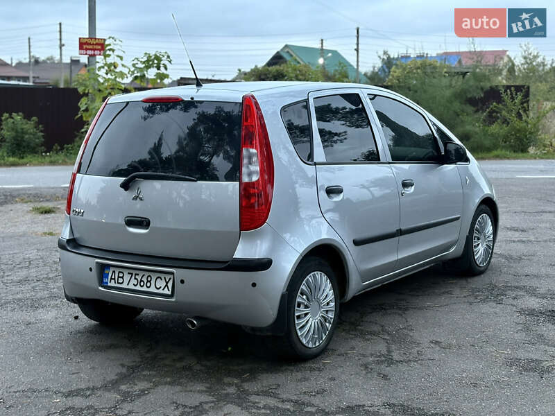 Хэтчбек Mitsubishi Colt 2006 в Виннице