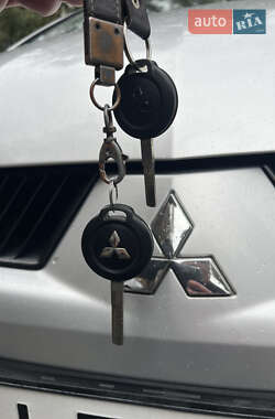 Хэтчбек Mitsubishi Colt 2007 в 