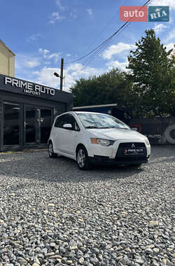 Хэтчбек Mitsubishi Colt 2010 в 