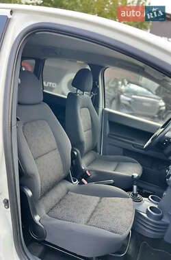 Хэтчбек Mitsubishi Colt 2010 в 