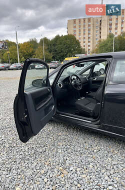 Хэтчбек Mitsubishi Colt 2010 в 