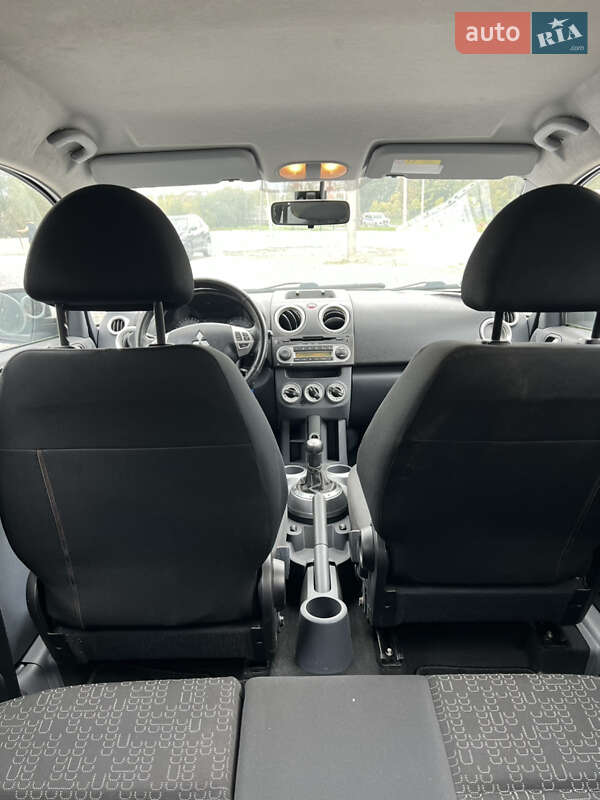 Хетчбек Mitsubishi Colt 2010 в Чернівцях фото 20 Хетчбек Mitsubishi Colt 2010 в Чернівцях