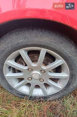 Хэтчбек Mitsubishi Colt 2006 в 