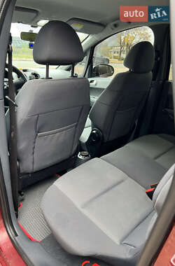 Хетчбек Mitsubishi Colt 2007 в 