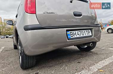 Хетчбек Mitsubishi Colt 2008 в  фото 28 Хетчбек Mitsubishi Colt 2008 в