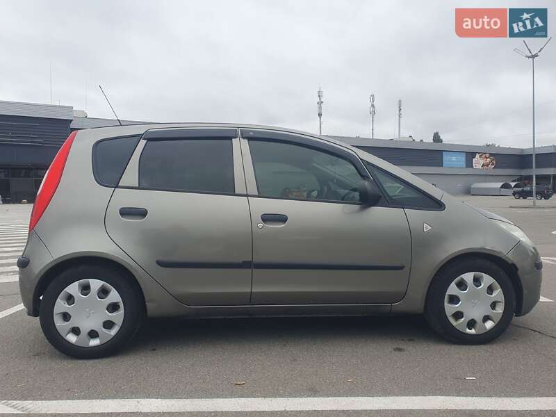Хетчбек Mitsubishi Colt 2008 в Києві