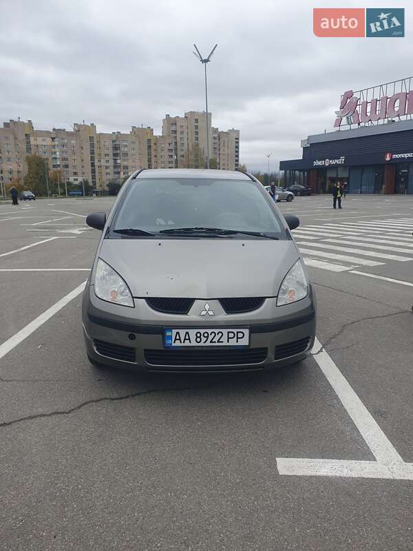 Хетчбек Mitsubishi Colt 2008 в Києві