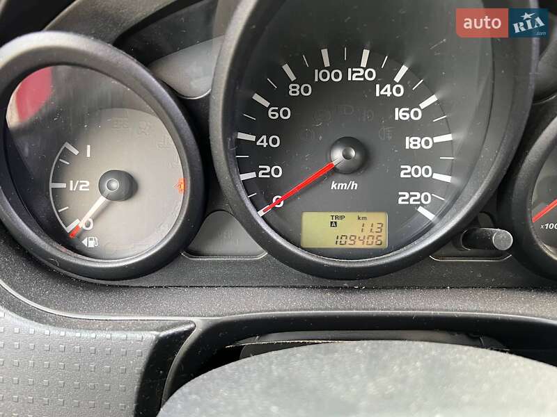 Хэтчбек Mitsubishi Colt 2008 в Хмельницком фото 5 Хэтчбек Mitsubishi Colt 2008 в Хмельницком