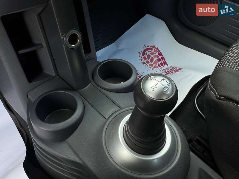 Хетчбек Mitsubishi Colt 2011 в Львові фото 13 Хетчбек Mitsubishi Colt 2011 в Львові