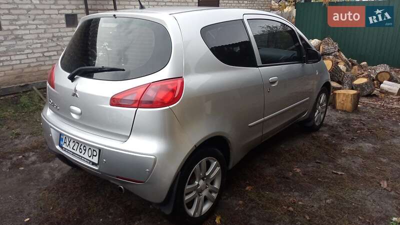 Хетчбек Mitsubishi Colt 2006 в Чугуєві фото 8 Хетчбек Mitsubishi Colt 2006 в Чугуєві