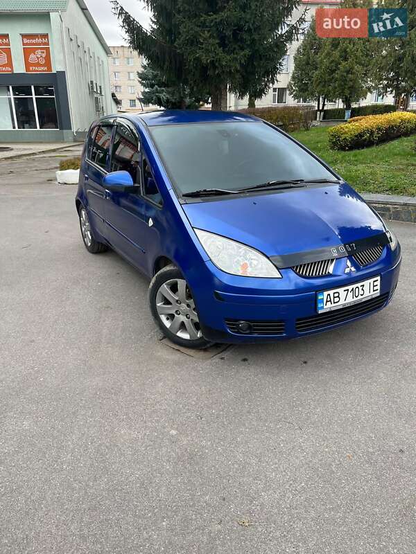 Хетчбек Mitsubishi Colt 2006 в Калинівці