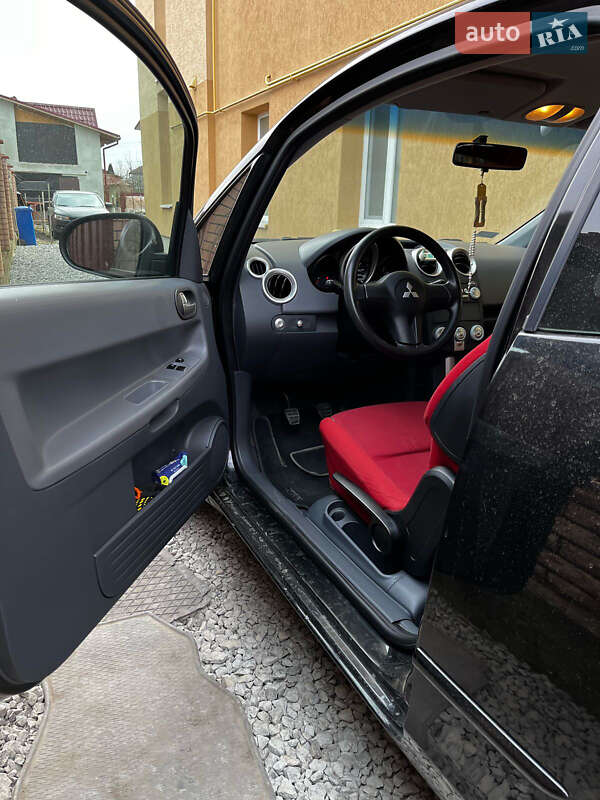 Хетчбек Mitsubishi Colt 2005 в Самборі фото 8 Хетчбек Mitsubishi Colt 2005 в Самборі