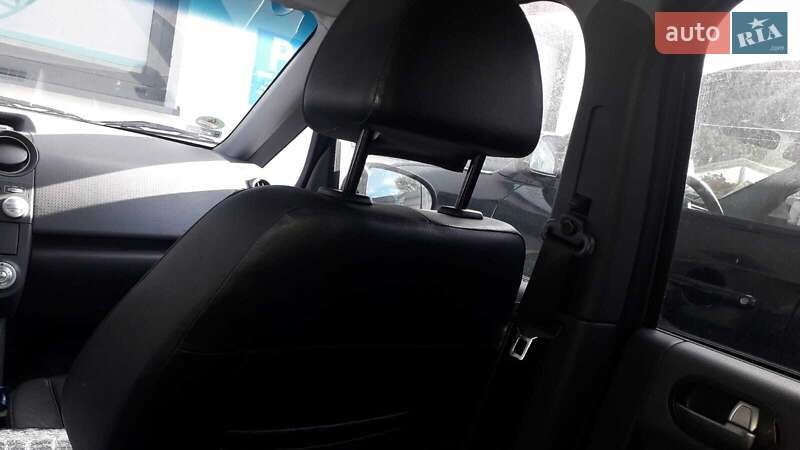 Хэтчбек Mitsubishi Colt 2005 в Звенигородке фото 7 Хэтчбек Mitsubishi Colt 2005 в Звенигородке