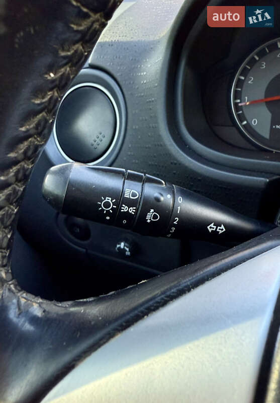 Хэтчбек Mitsubishi Colt 2010 в Одессе