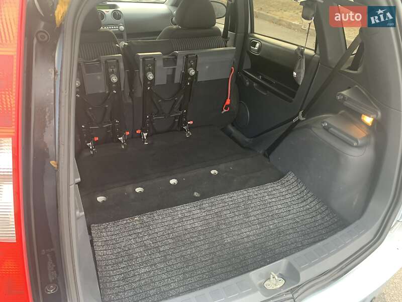 Хетчбек Mitsubishi Colt 2007 в Луцьку