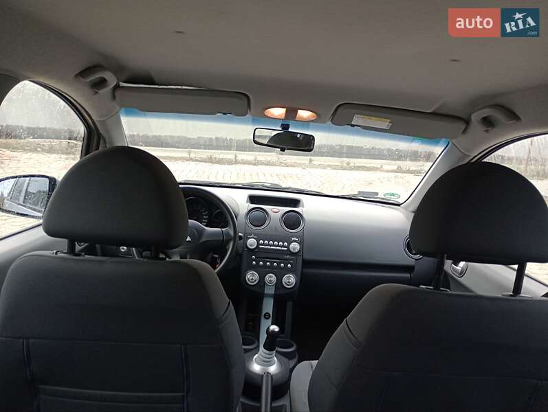Хэтчбек Mitsubishi Colt 2006 в Ивано-Франковске