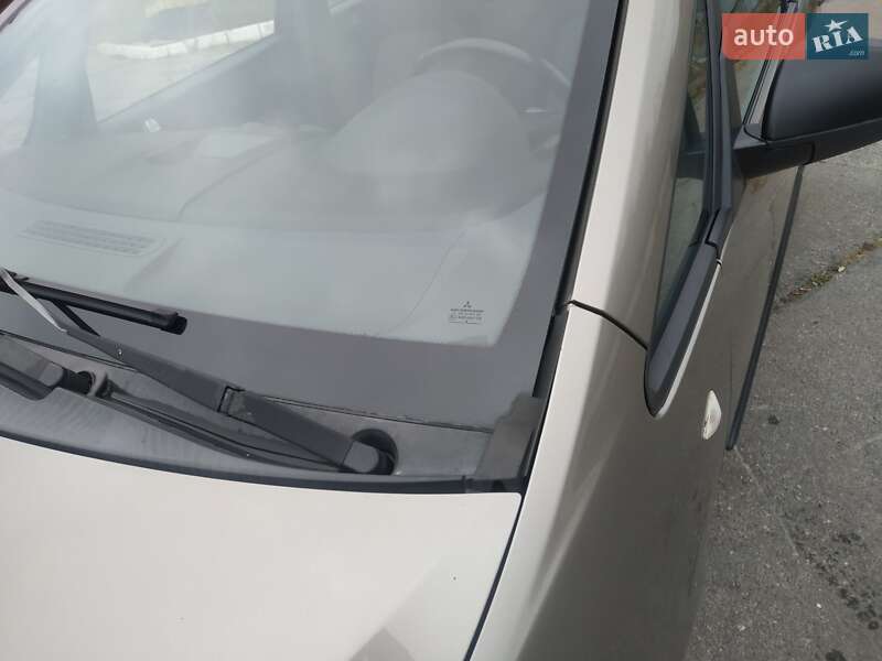 Хетчбек Mitsubishi Colt 2008 в Харкові