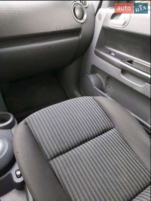 Хэтчбек Mitsubishi Colt 2008 в Кременчуге фото 9 Хэтчбек Mitsubishi Colt 2008 в Кременчуге
