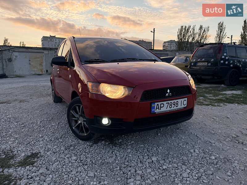 Хетчбек Mitsubishi Colt 2010 в Запоріжжі фото 2 Хетчбек Mitsubishi Colt 2010 в Запоріжжі