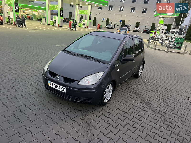 Хэтчбек Mitsubishi Colt 2005 в Киеве