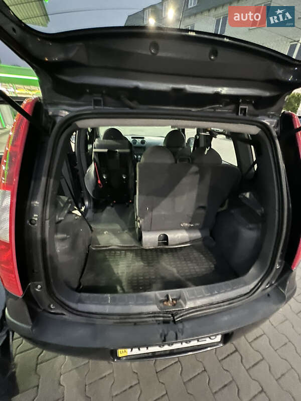 Хэтчбек Mitsubishi Colt 2005 в Киеве