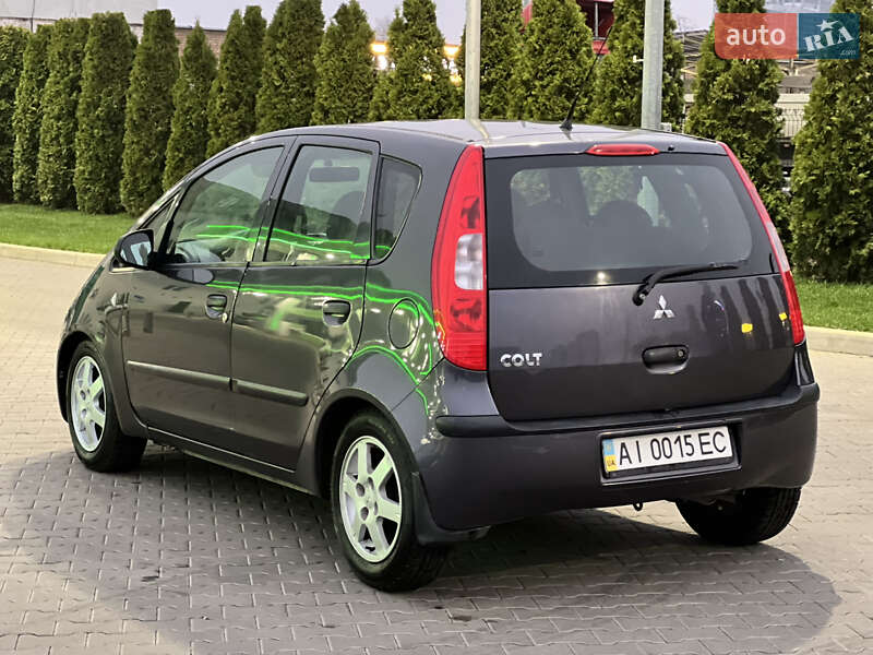 Хэтчбек Mitsubishi Colt 2005 в Киеве