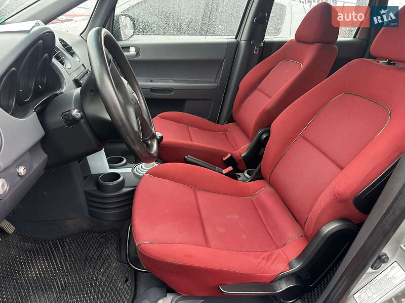 Хэтчбек Mitsubishi Colt 2006 в Ивано-Франковске