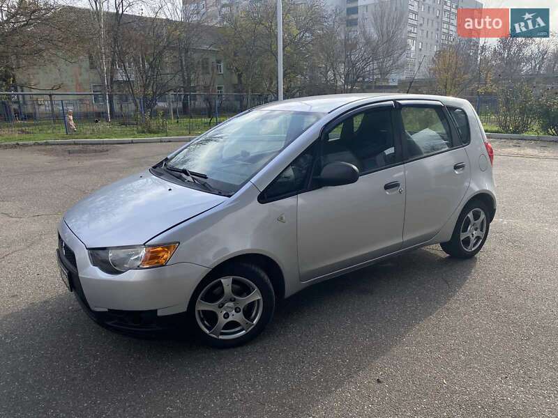 Хетчбек Mitsubishi Colt 2009 в Миколаєві