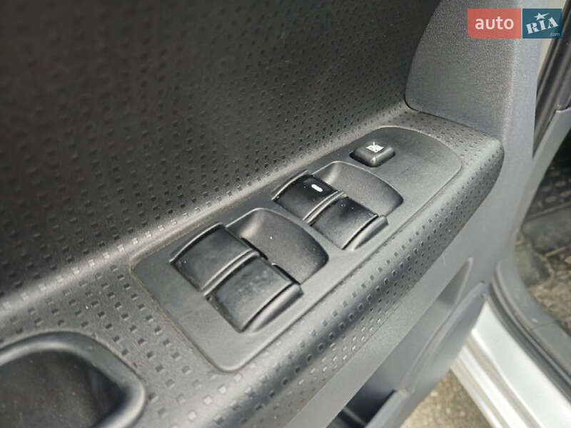 Хетчбек Mitsubishi Colt 2009 в Бердичеві