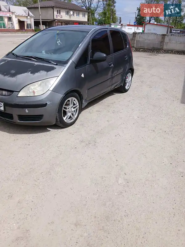 Mitsubishi Colt