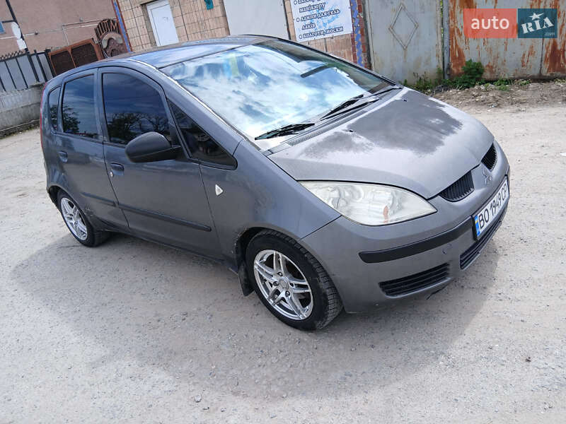 Хетчбек Mitsubishi Colt 2004 в Тернополі