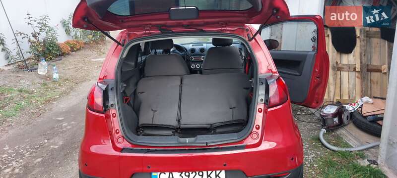 Хэтчбек Mitsubishi Colt 2008 в Черкассах фото 11 Хэтчбек Mitsubishi Colt 2008 в Черкассах