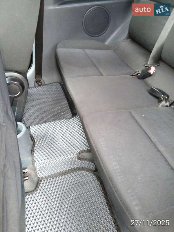 Хетчбек Mitsubishi Colt 2006 в Житомирі фото 7 Хетчбек Mitsubishi Colt 2006 в Житомирі