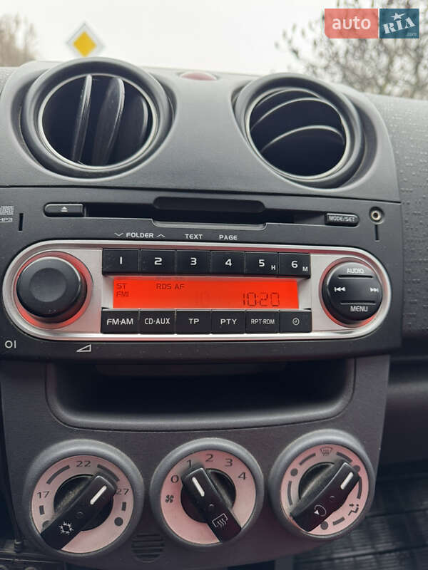 Хетчбек Mitsubishi Colt 2008 в Дніпрі