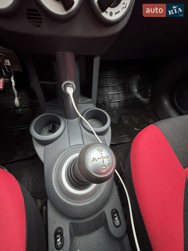 Хетчбек Mitsubishi Colt 2008 в Дніпрі