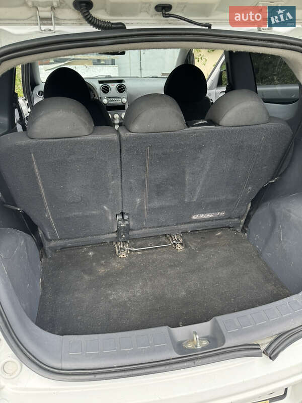 Хэтчбек Mitsubishi Colt 2008 в Киеве фото 16 Хэтчбек Mitsubishi Colt 2008 в Киеве