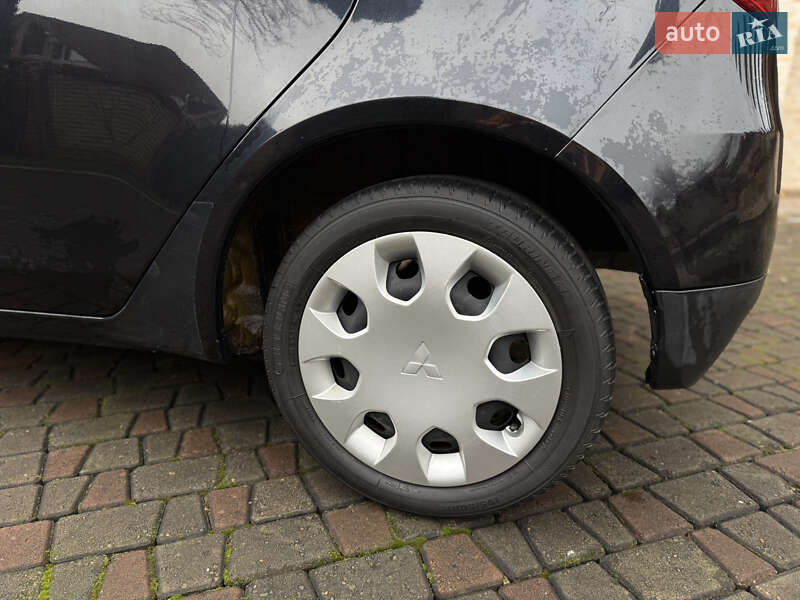 Хэтчбек Mitsubishi Colt 2009 в Черновцах фото 23 Хэтчбек Mitsubishi Colt 2009 в Черновцах