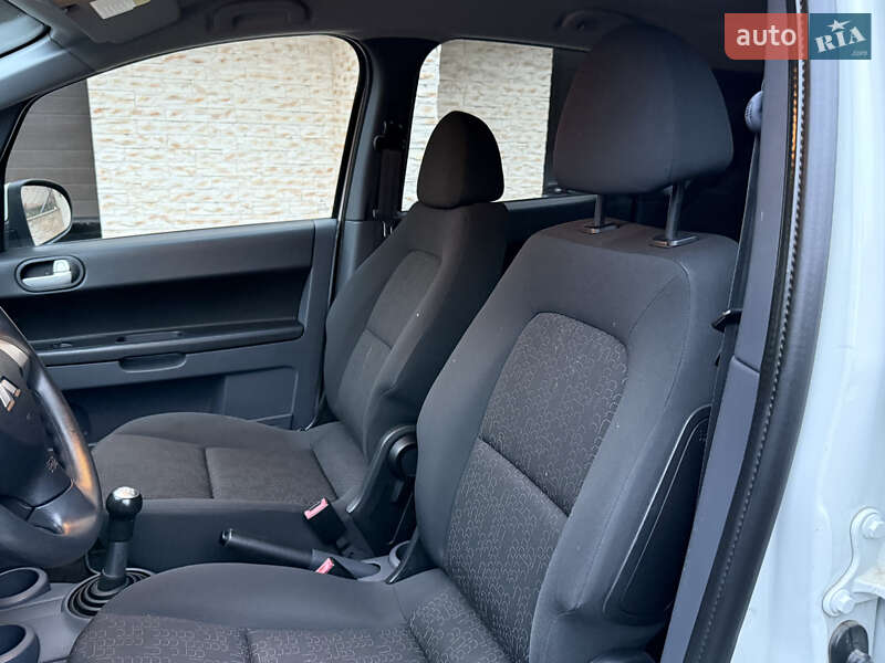 Хэтчбек Mitsubishi Colt 2010 в Черновцах фото 25 Хэтчбек Mitsubishi Colt 2010 в Черновцах